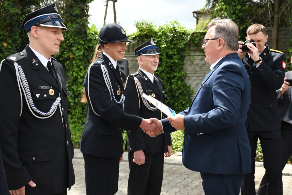 Read more about the article Święto strażaków w Skrzynkach