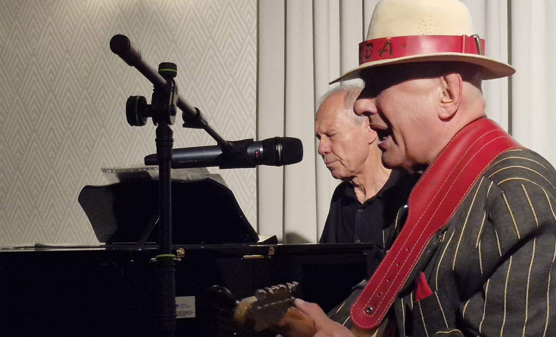 You are currently viewing Blues rządził w Skrzynkach za sprawą Jana „Izby” Izbińskiego i Piotra Kałużnego