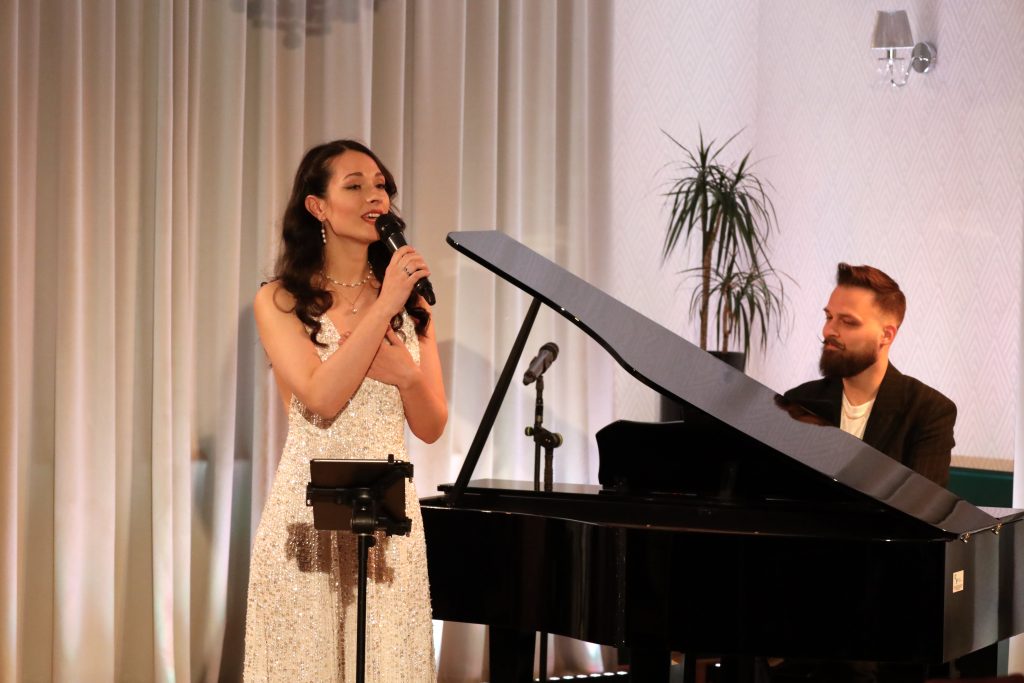 Read more about the article TRIBUTE TO ANNA JANTAR